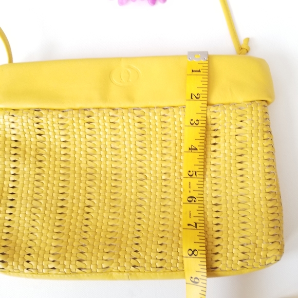 Etienne Aigner Leather Crossbody/Shoulder Purse - Picture 2 of 11